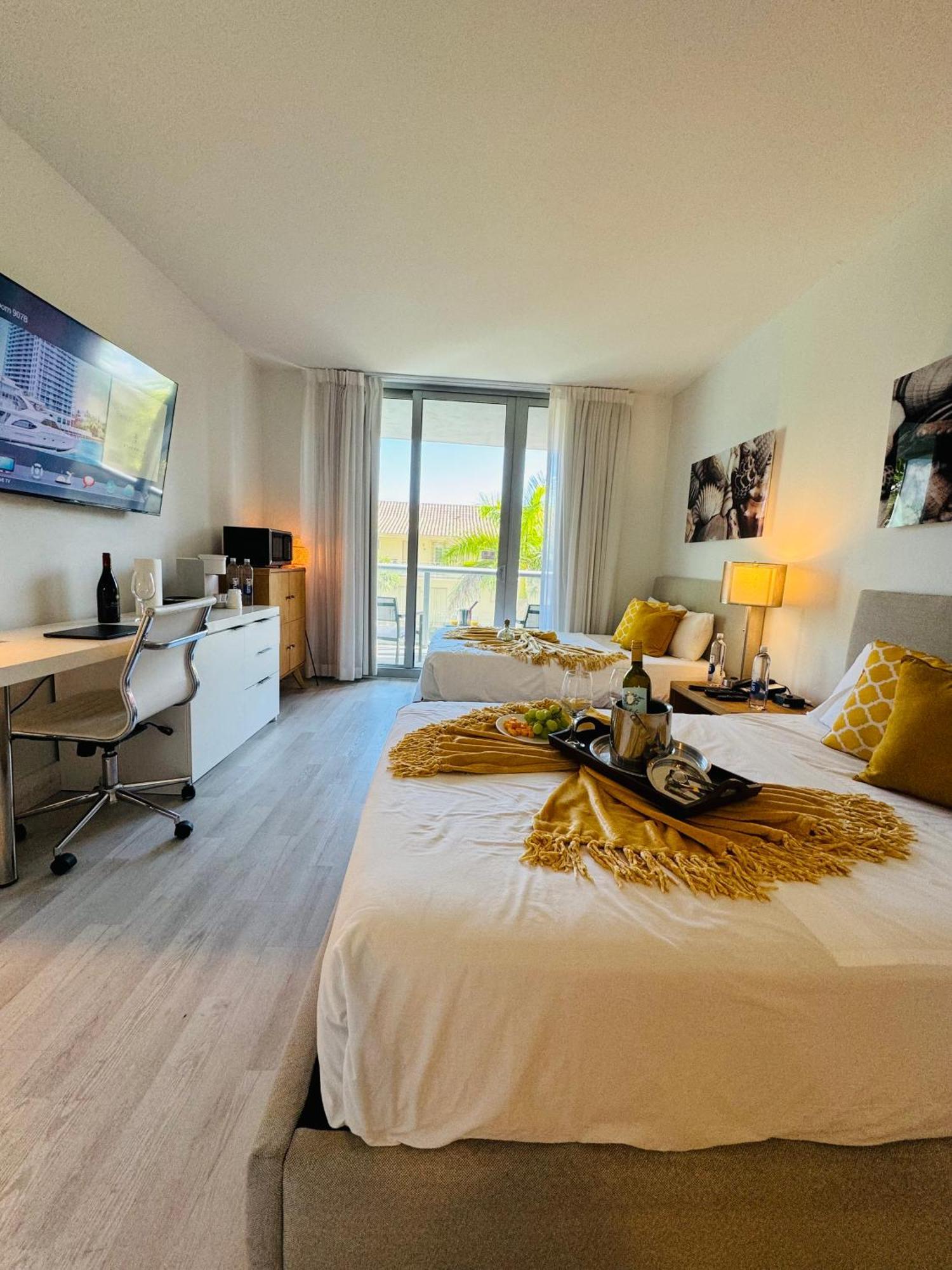 Beachwalk Resort & Condos Hallandale Beach Luaran gambar